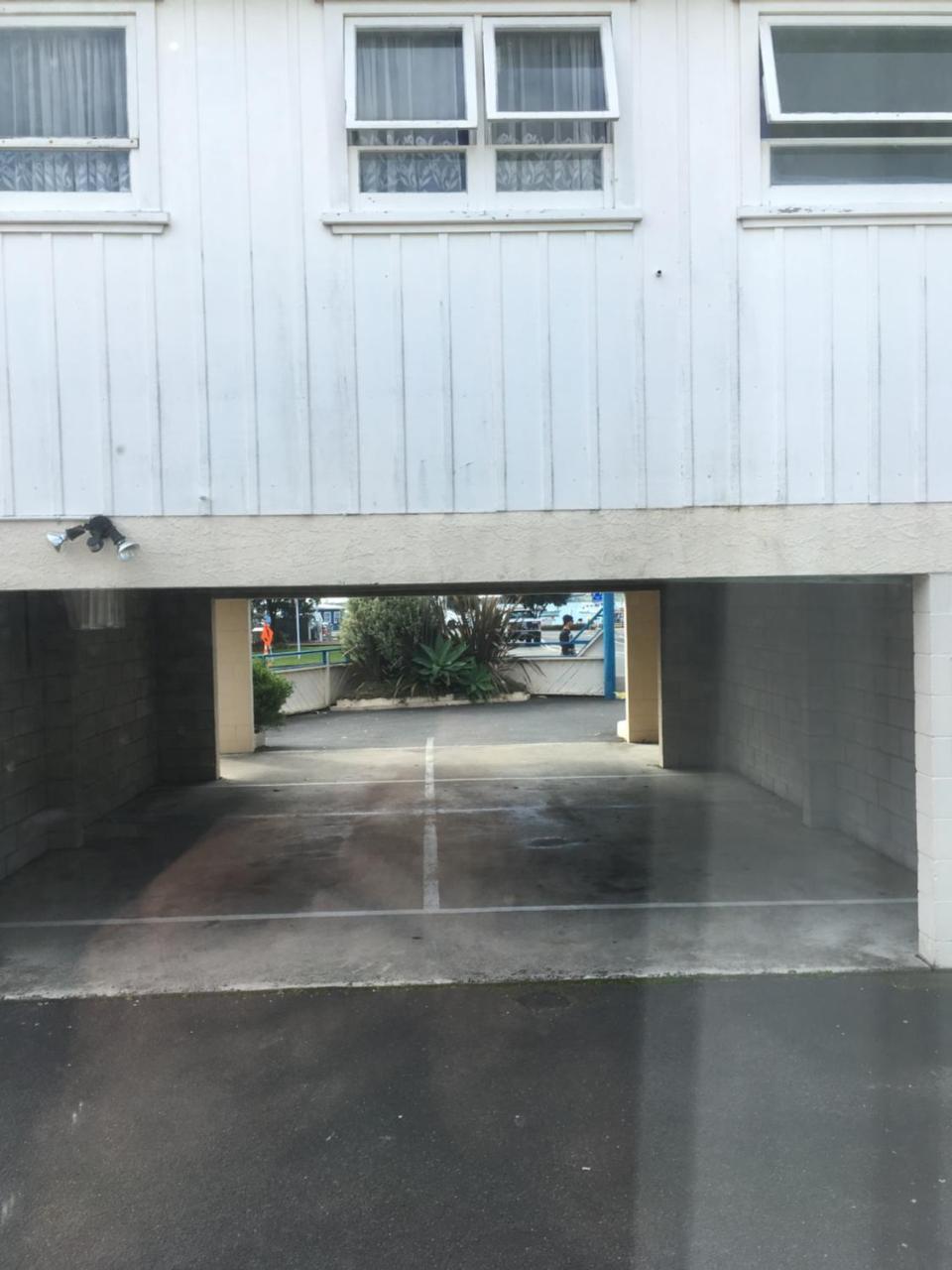 Strand Motel タウランガ エクステリア 写真